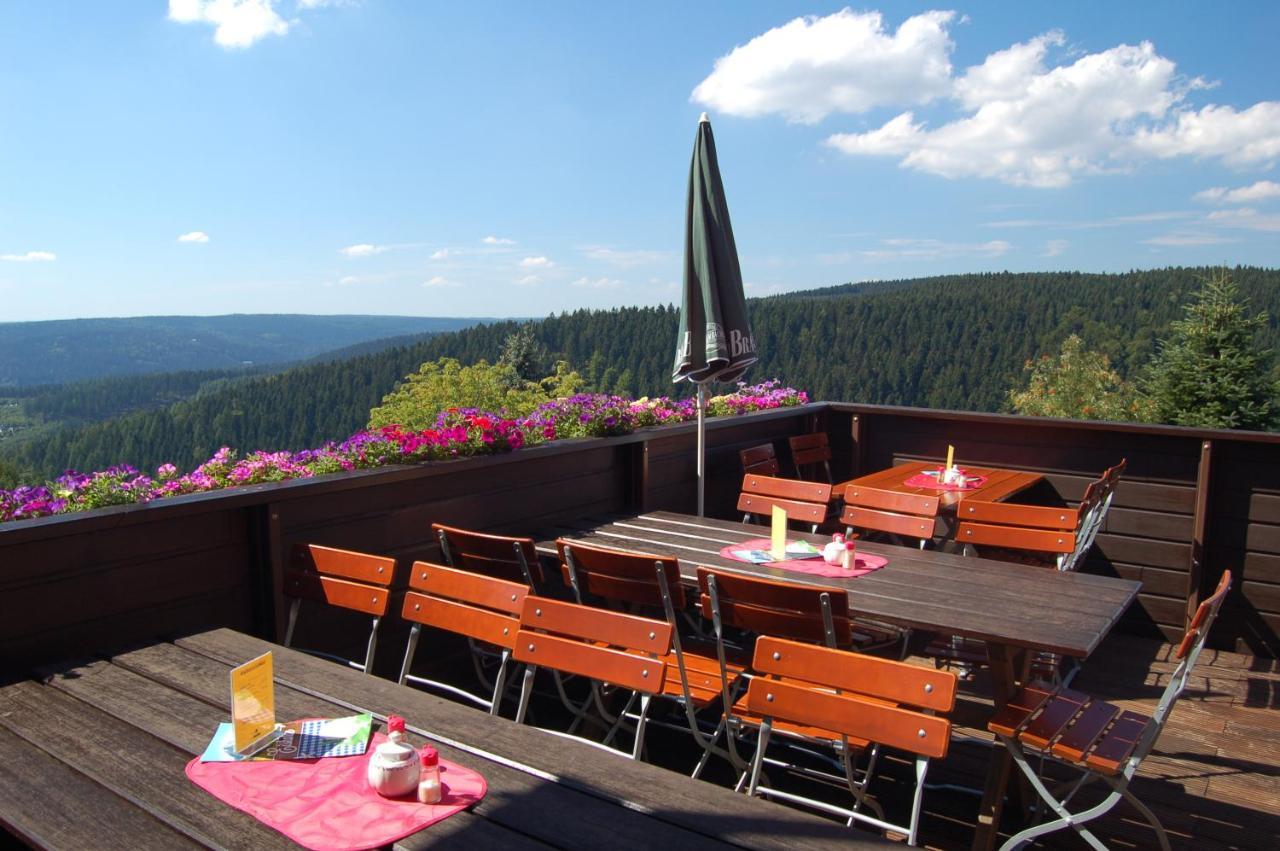Berggasthaus & Pension Schoene Aussicht Klingenthal Zewnętrze zdjęcie