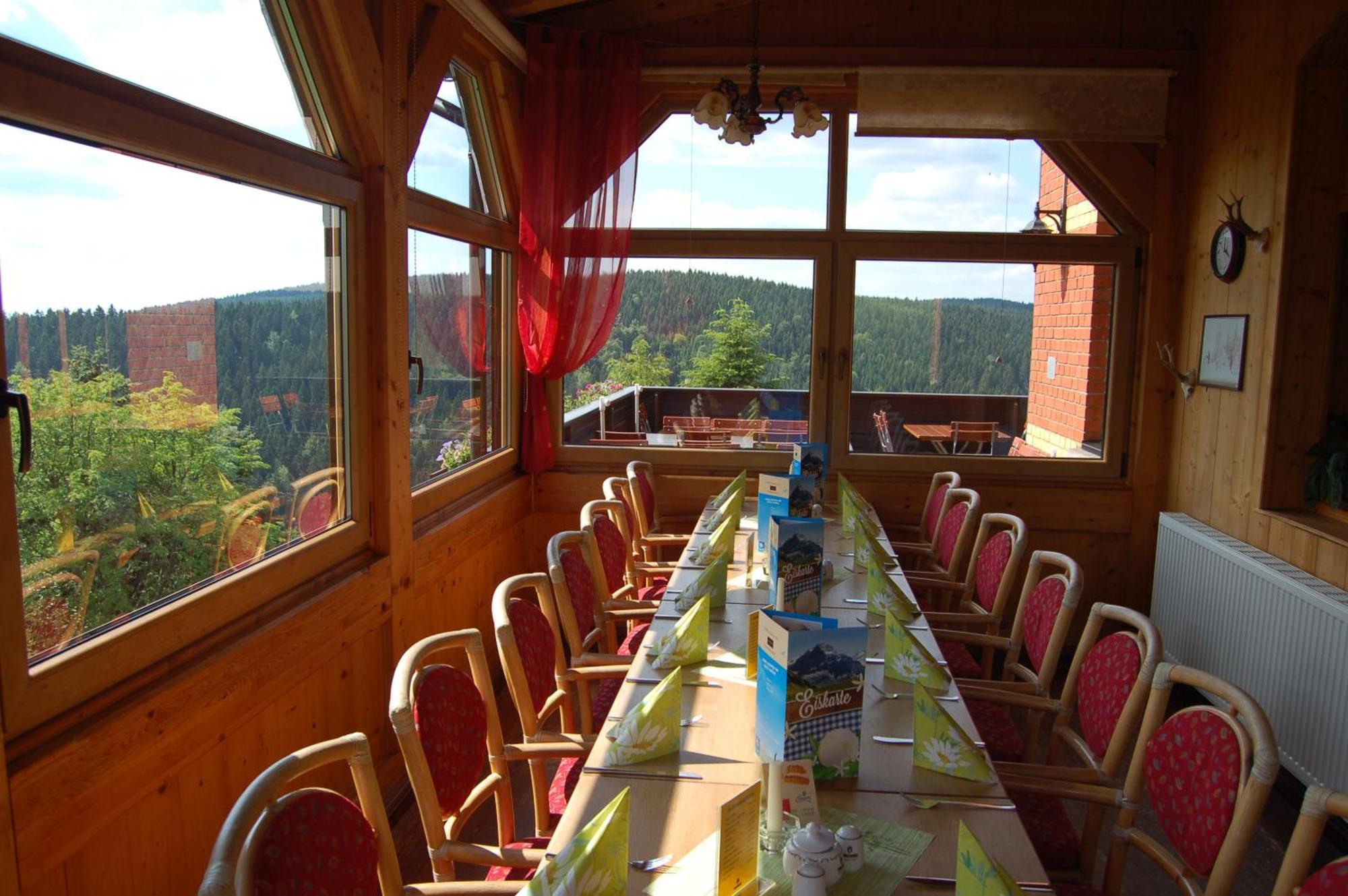 Berggasthaus & Pension Schoene Aussicht Klingenthal Zewnętrze zdjęcie