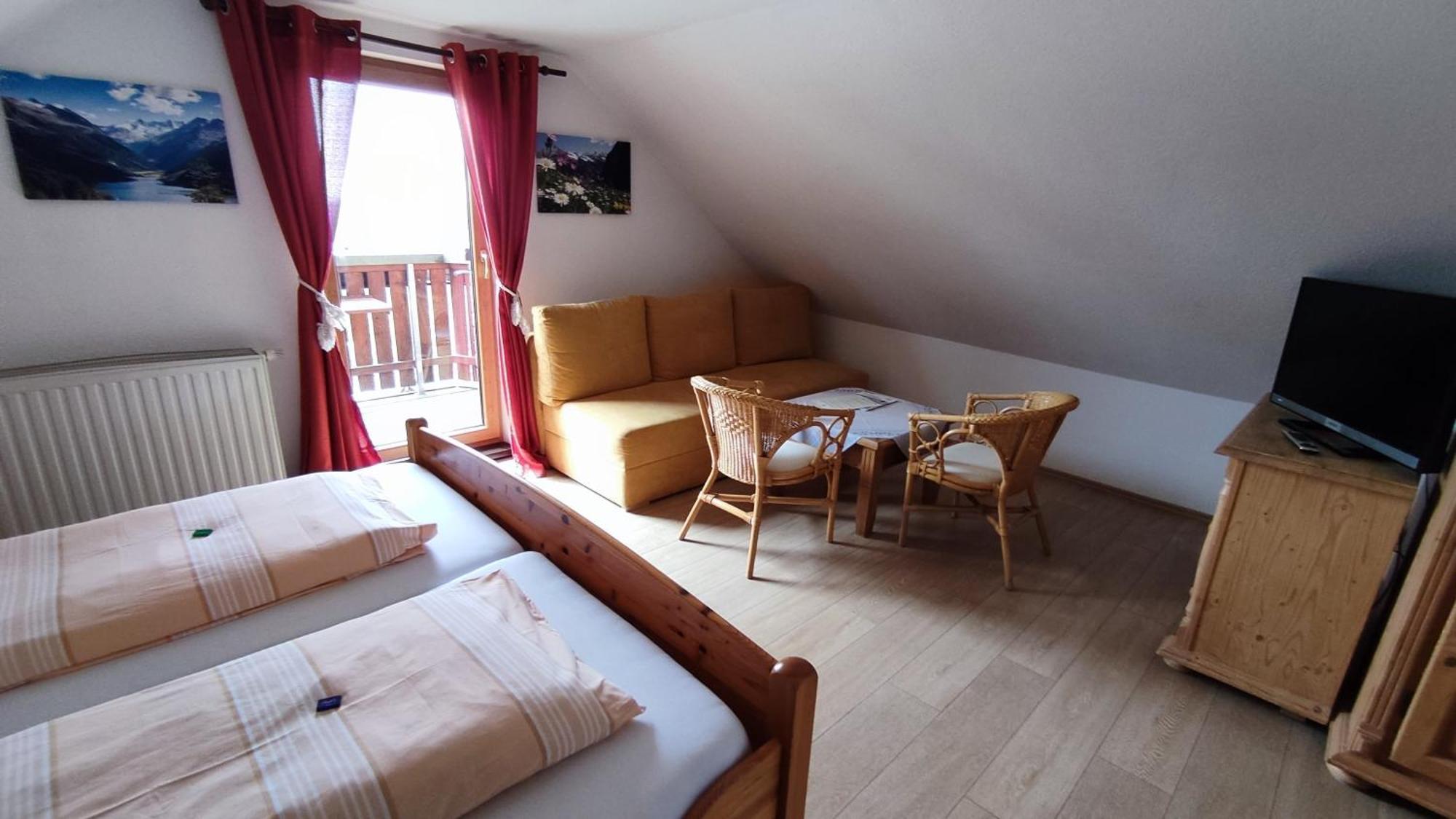 Berggasthaus & Pension Schoene Aussicht Klingenthal Zewnętrze zdjęcie