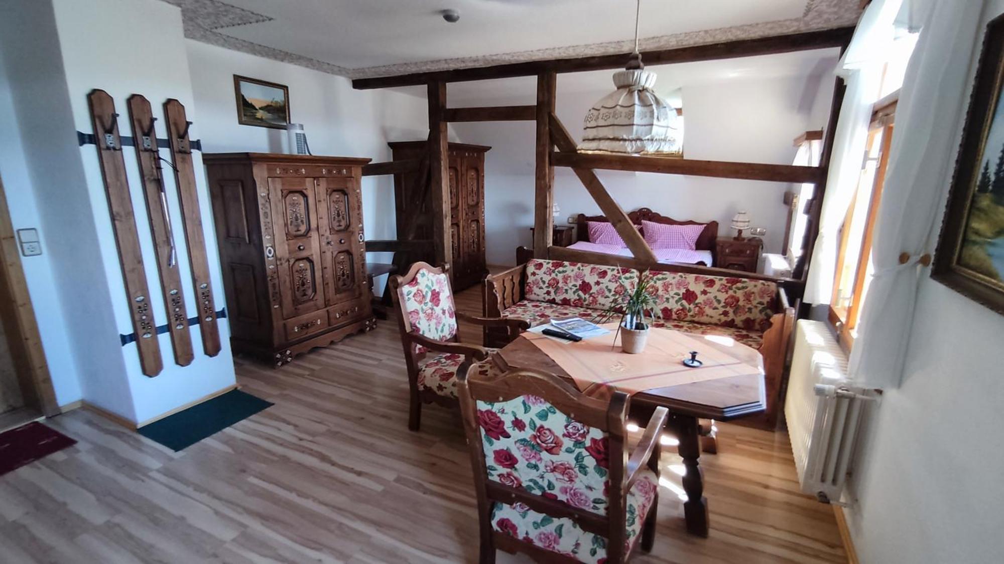 Berggasthaus & Pension Schoene Aussicht Klingenthal Zewnętrze zdjęcie