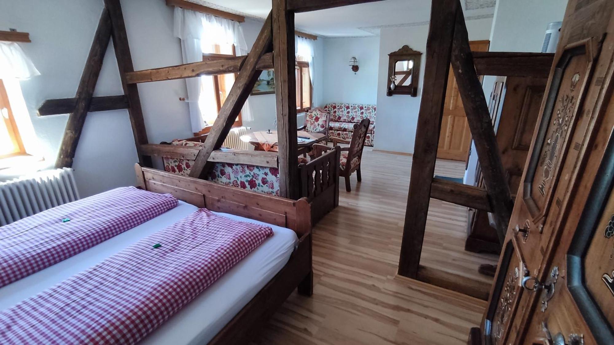 Berggasthaus & Pension Schoene Aussicht Klingenthal Zewnętrze zdjęcie