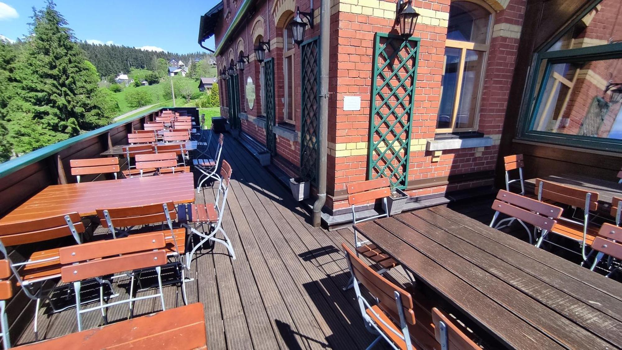 Berggasthaus & Pension Schoene Aussicht Klingenthal Zewnętrze zdjęcie